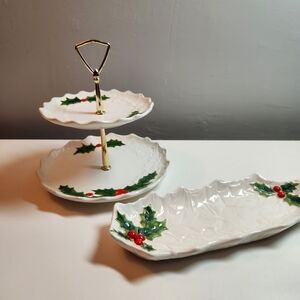 Vintage Lefton 70s Holly Motif Tidbit Tray And Small Tray Set